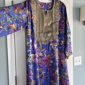 Floral Embellished Kaftan Dress